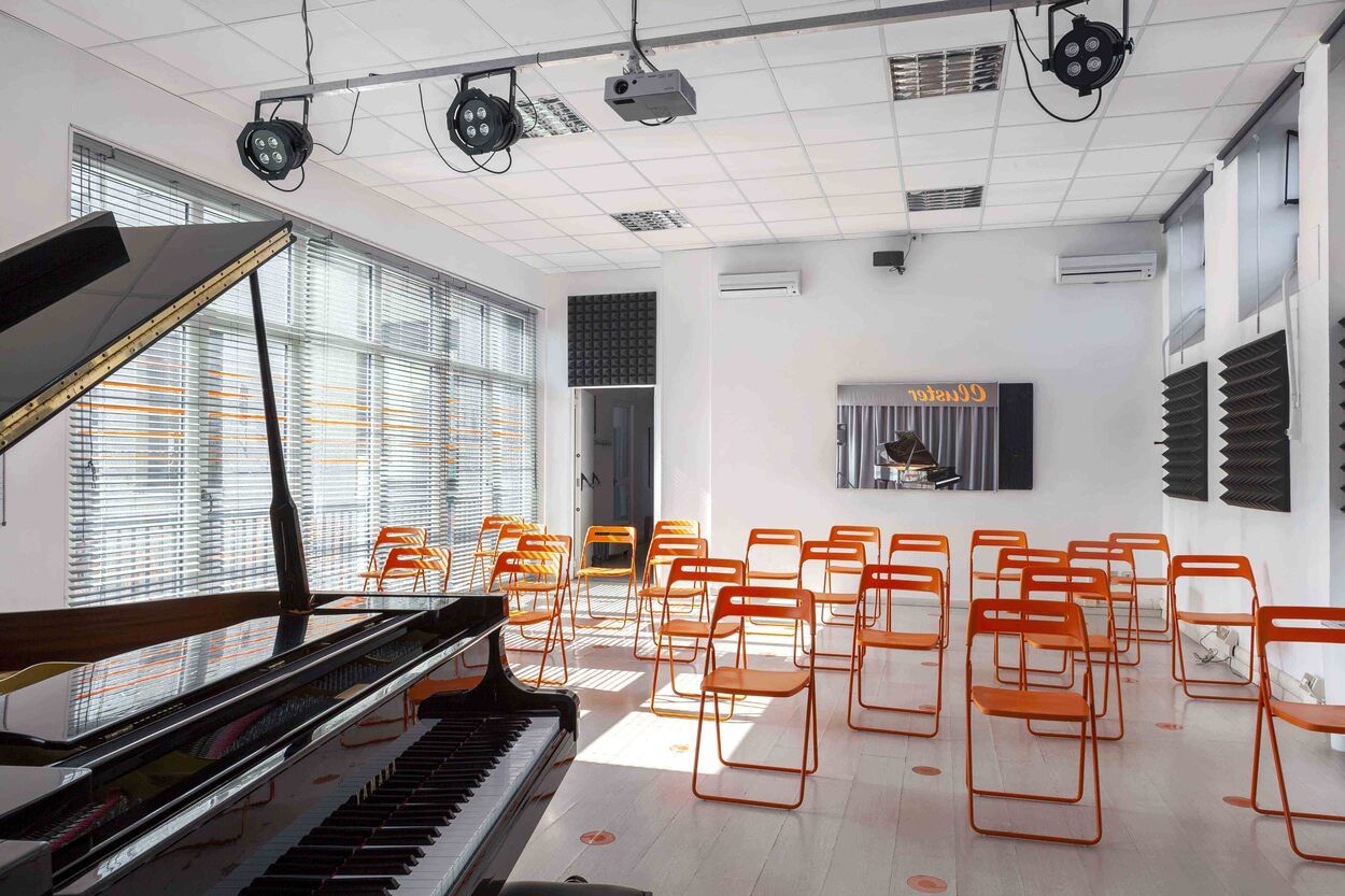 Auditorium per open day della scuola di musica cluster