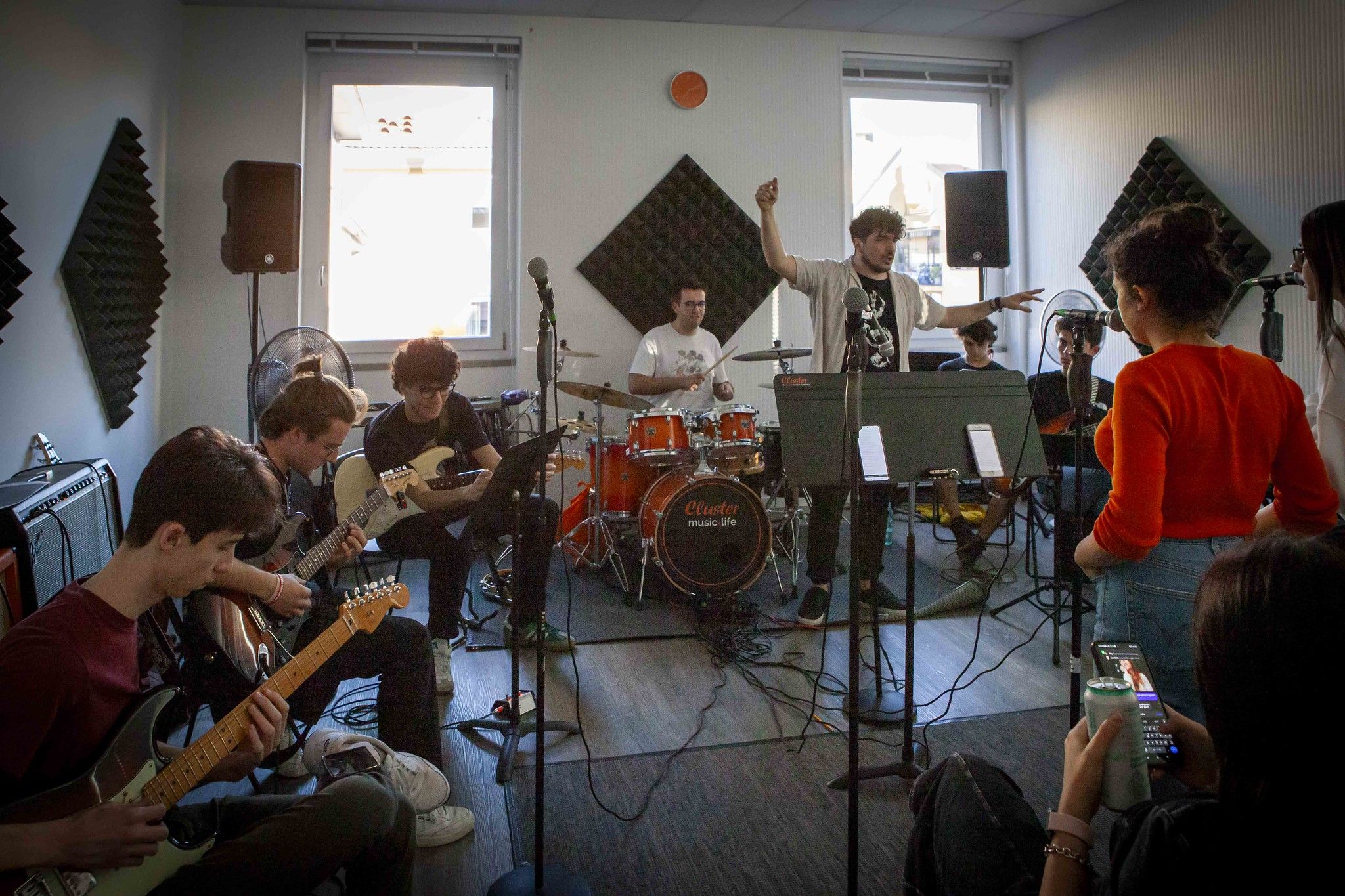 Lezione di musica d'insieme alla Scuola di Musica Cluster di Milano